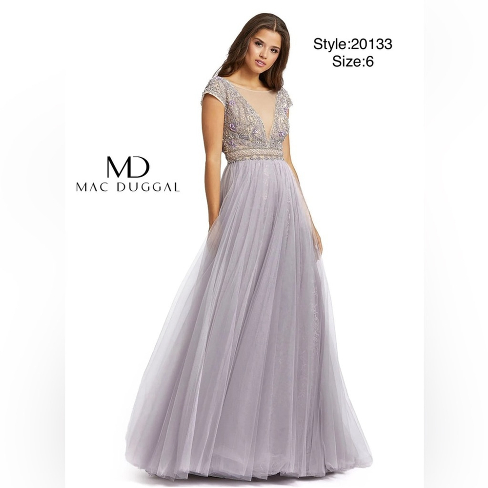 Cap sleeve beaded bodice A-line gown

NWT- style 20133
